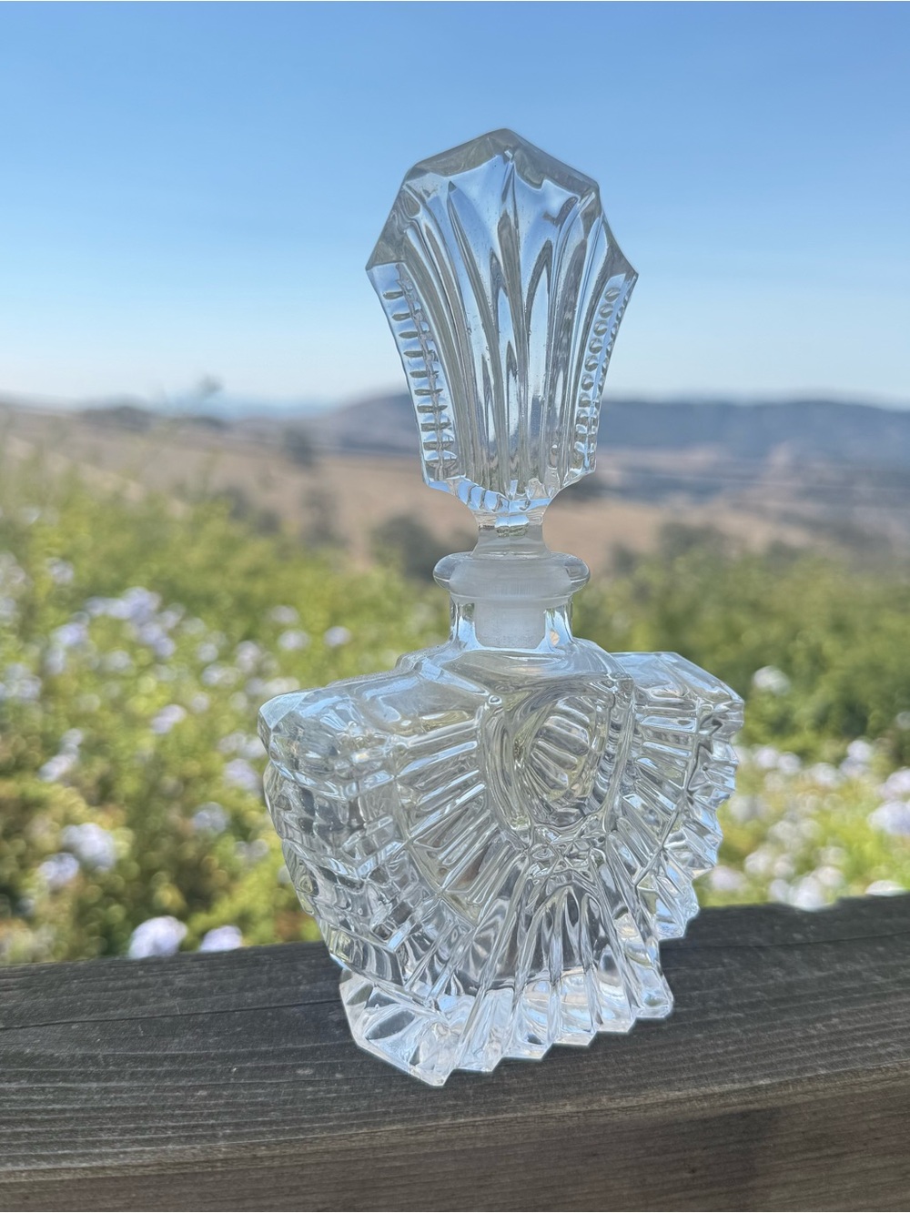 Vintage Art Deco Pressed Glass Clear Perfume Bottle With Fan Style Stopper - Picture 2 of 14